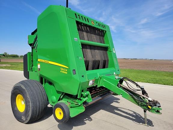 Image of John Deere 560R equipment image 1