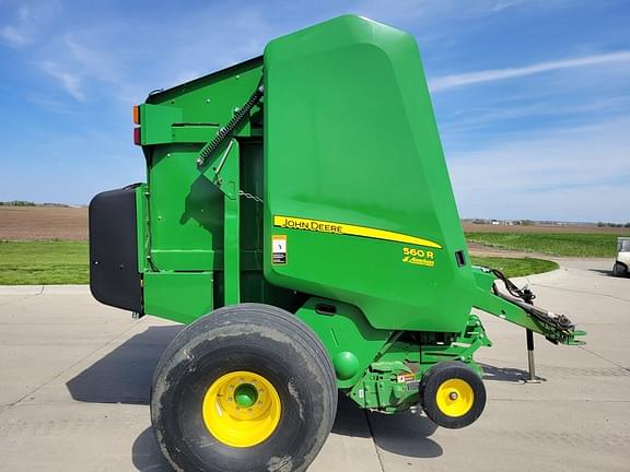 Image of John Deere 560R equipment image 4