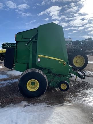 Image of John Deere 560R equipment image 1