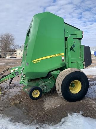 Image of John Deere 560R equipment image 1