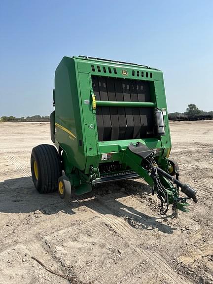 Image of John Deere 560R equipment image 1