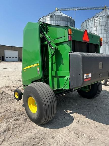 Image of John Deere 560R equipment image 4