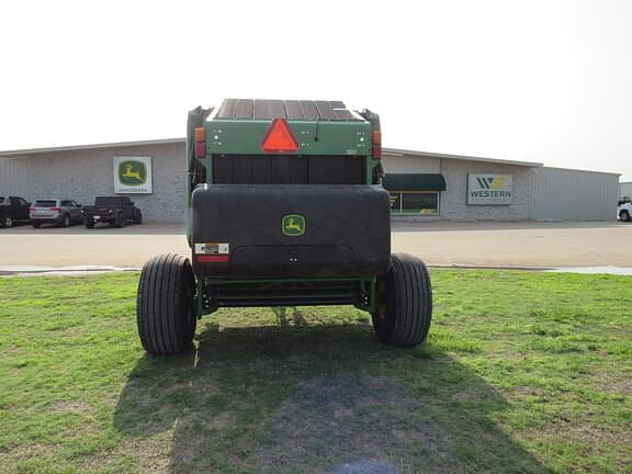 Image of John Deere 560R equipment image 3