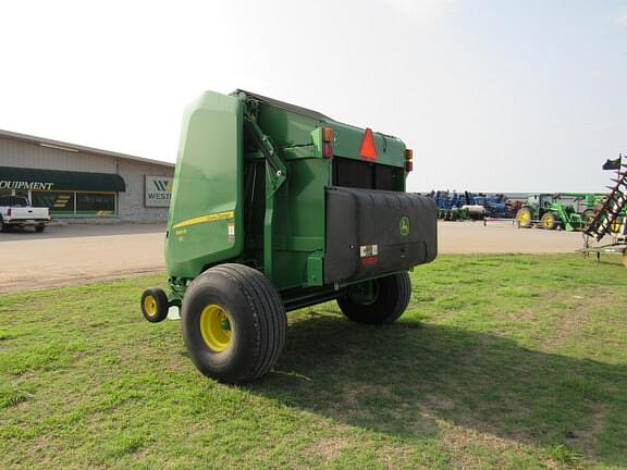 Image of John Deere 560R equipment image 2