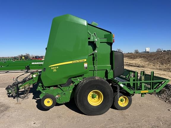 Image of John Deere 560R Primary image