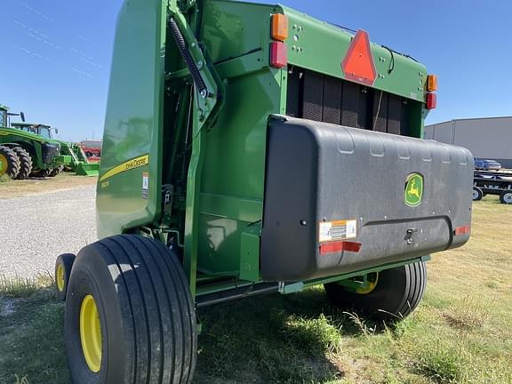 Image of John Deere 560R equipment image 3