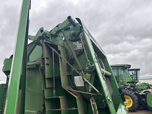 Image of John Deere 560R equipment image 3