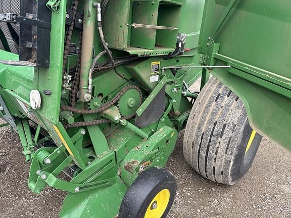 Image of John Deere 560R equipment image 2