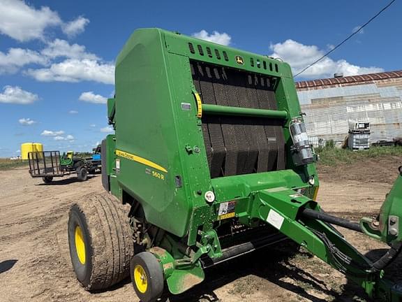 Image of John Deere 560R equipment image 1