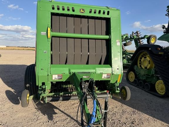 Image of John Deere 560R equipment image 1