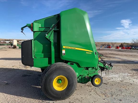 Image of John Deere 560R equipment image 2