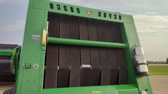 Image of John Deere 560R equipment image 4