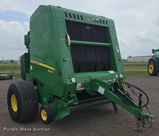 Image of John Deere 560R equipment image 2