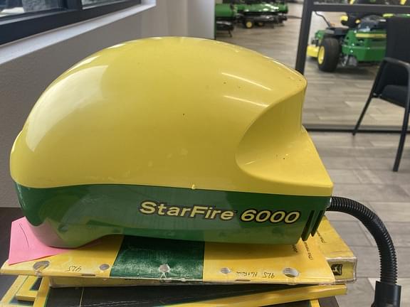 Image of John Deere StarFire 6000 Primary image