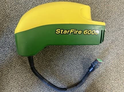 Image of John Deere StarFire 6000 Primary image