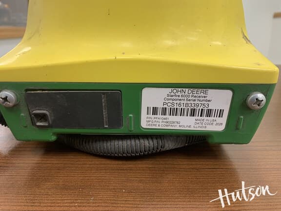 Image of John Deere StarFire 6000 equipment image 4