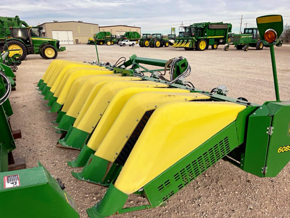 Main image John Deere 608SH