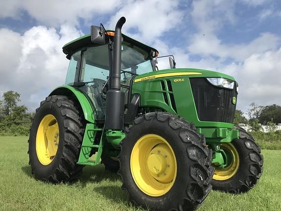 Main image John Deere 6105E 1