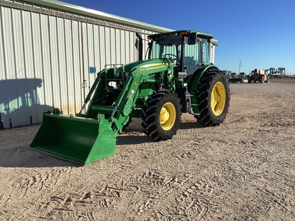 Image of John Deere 6105E equipment image 1