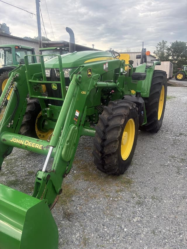 Image of John Deere 6105E equipment image 3