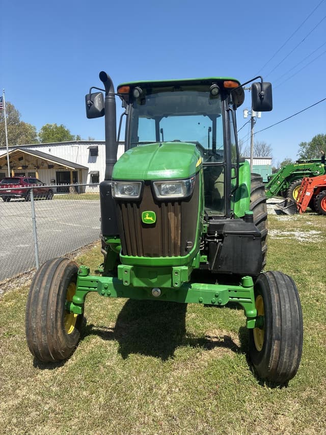 Image of John Deere 6105E equipment image 2