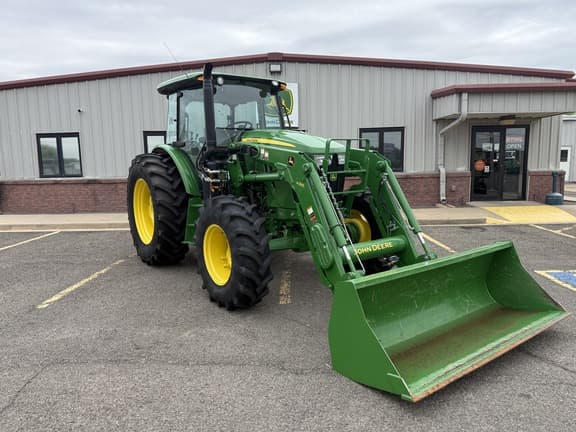 Image of John Deere 6105E equipment image 3