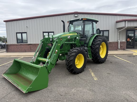 2020 John Deere 6105E Equipment Image0
