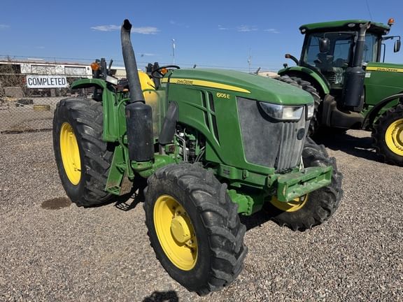 2020 John Deere 6105E Equipment Image0