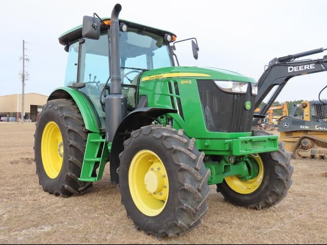 Image of John Deere 6105E equipment image 1