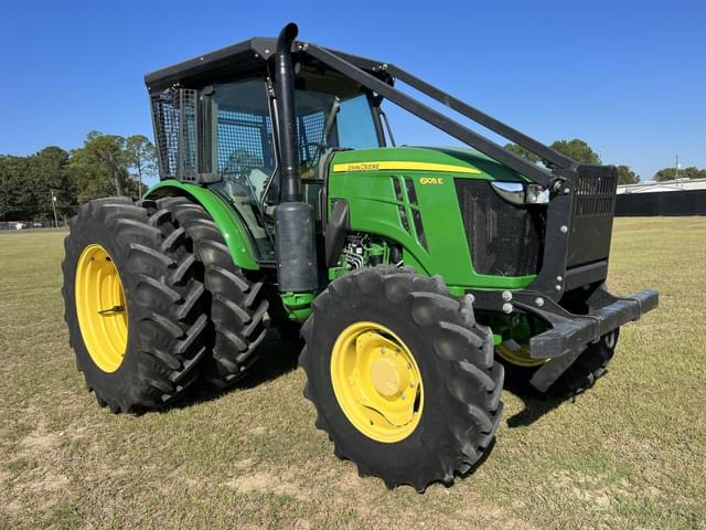 Image of John Deere 6105E equipment image 2