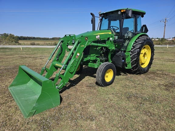 2020 John Deere 6105E Equipment Image0