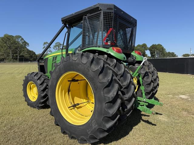 Image of John Deere 6105E equipment image 2