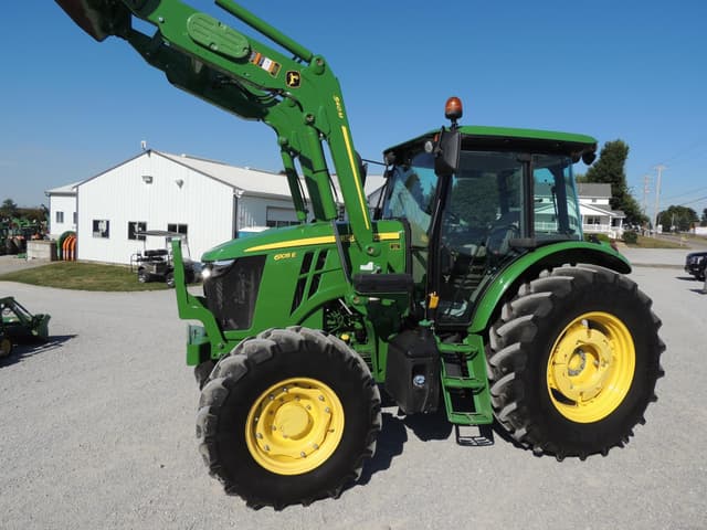 Image of John Deere 6105E equipment image 2
