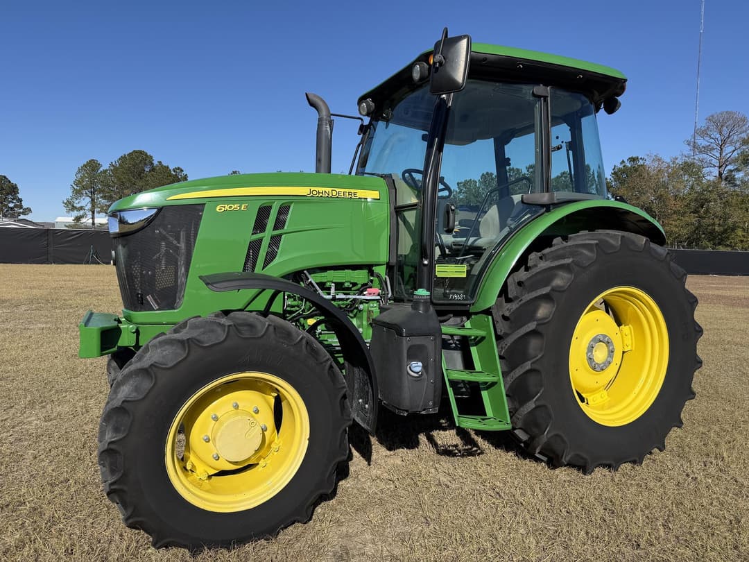 Image of John Deere 6105E Primary image