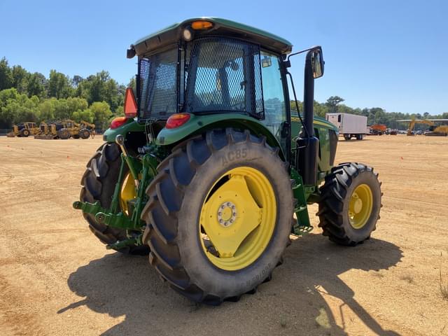 Image of John Deere 6105E equipment image 2
