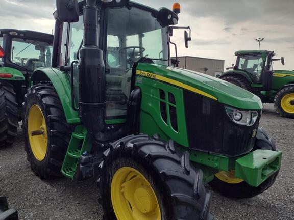 Image of John Deere 6110M equipment image 2