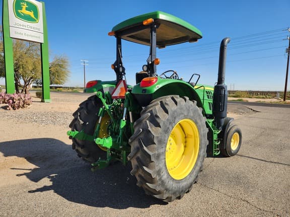 Image of John Deere 6110M equipment image 4