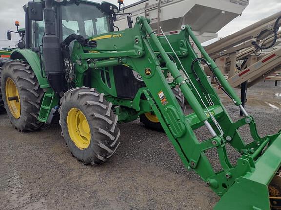 Image of John Deere 6110M equipment image 1