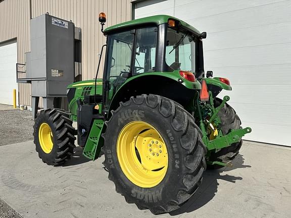 Image of John Deere 6110M equipment image 2