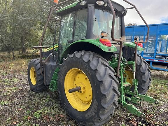 Image of John Deere 6110M equipment image 1