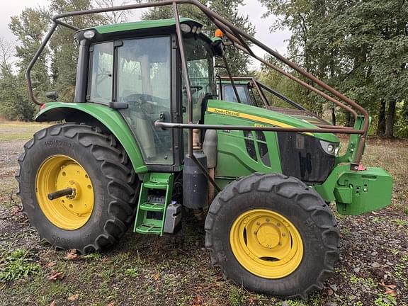 Image of John Deere 6110M equipment image 3