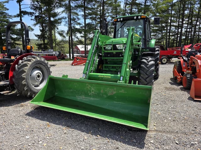Image of John Deere 6110M equipment image 2