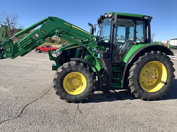 Image of John Deere 6110M equipment image 4