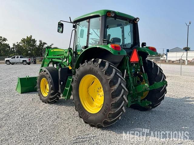 Image of John Deere 6110M equipment image 1