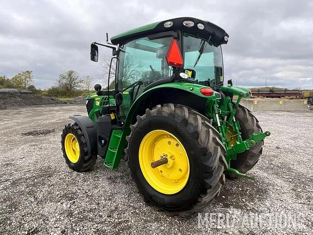 Image of John Deere 6110R equipment image 3