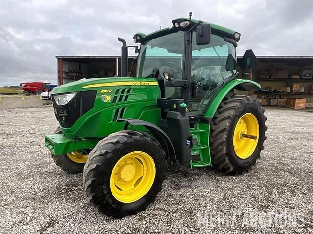 Image of John Deere 6110R equipment image 1