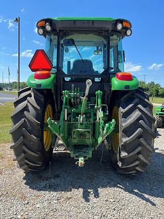 Image of John Deere 6120E equipment image 2