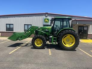 Main image John Deere 6120E 0