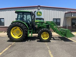 Main image John Deere 6120E 4