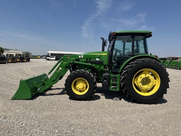 Image of John Deere 6120E equipment image 1